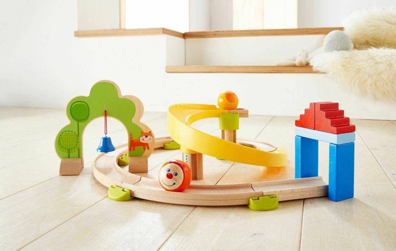 Kullerbu Spiral 26 Piece Starter Track Set by HABA
