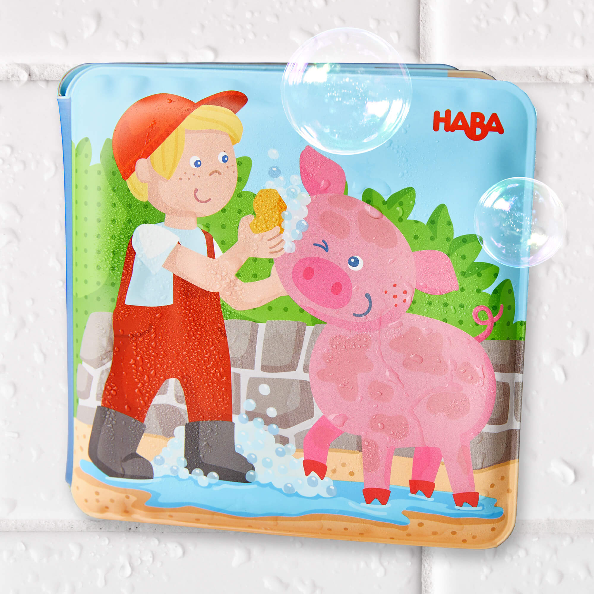 Farm Animal Wash Away Bath Book with Magic Color Change