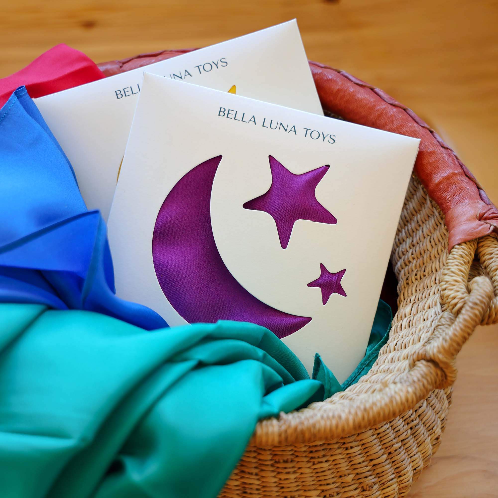Bella Luna Toys 经典彩虹玩耍丝巾（桑蚕丝）