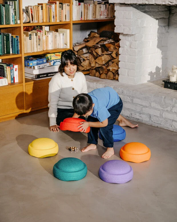Stapelstein Original Rainbow Balance and Stepping Stones Set