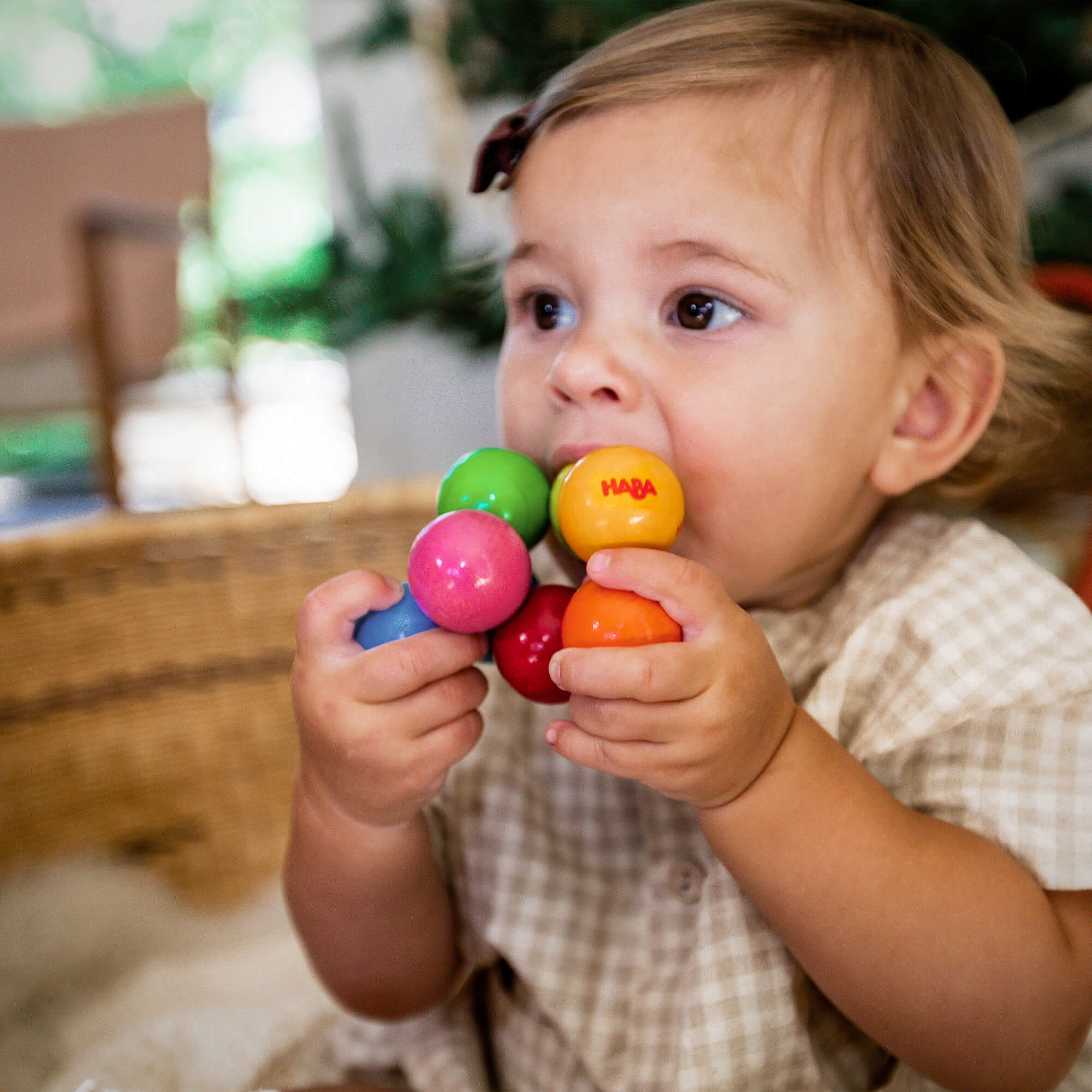Magica Wooden Grasping and Teething Toy for Babies 6 Months and Up