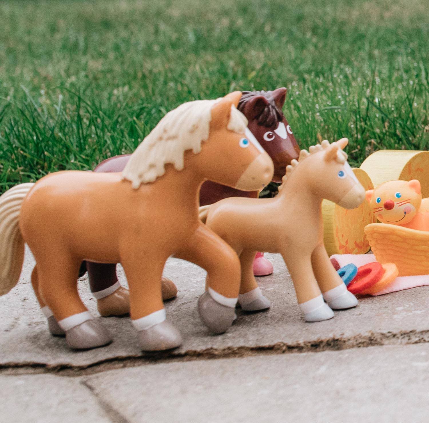 Little Friends Foal Lissi Plastic Farm Animal Figure for Kids