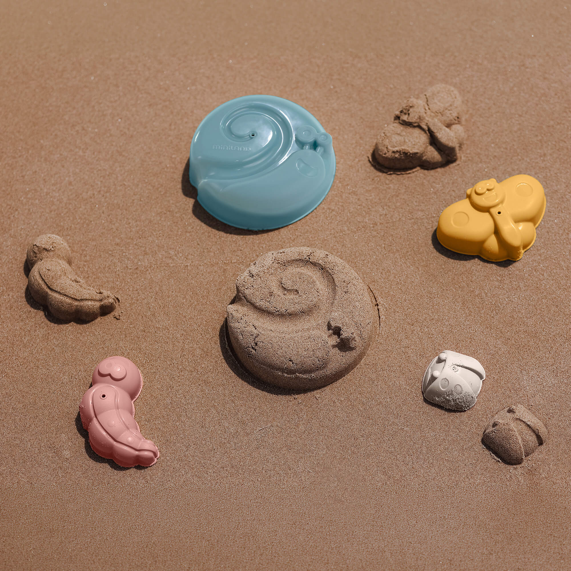 Miniland Eco Garden Critters Sand Molds Set of 4 for Kids