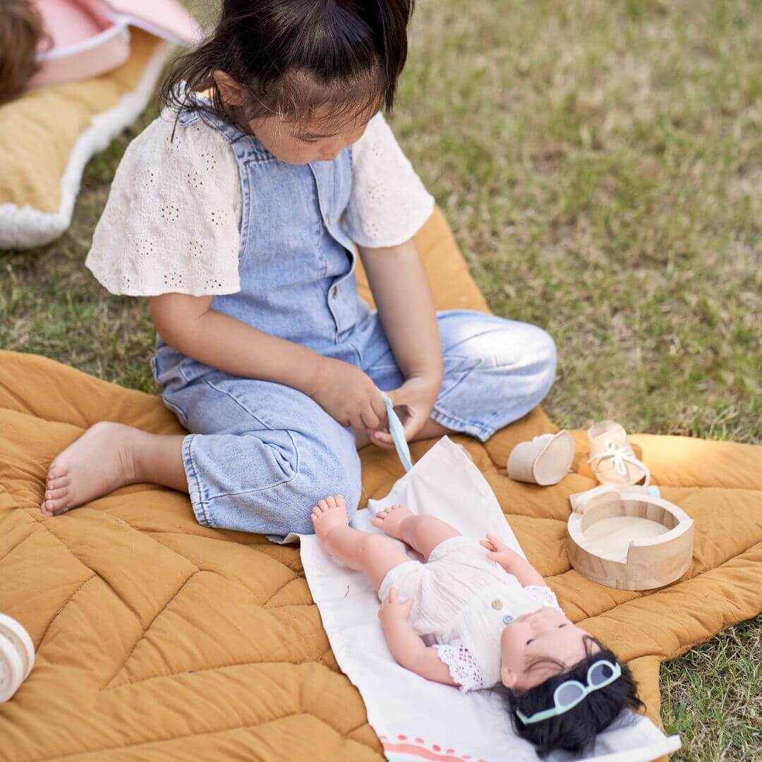 Miniland木制娃娃护理套装（含便盆、乳液和换尿布垫）