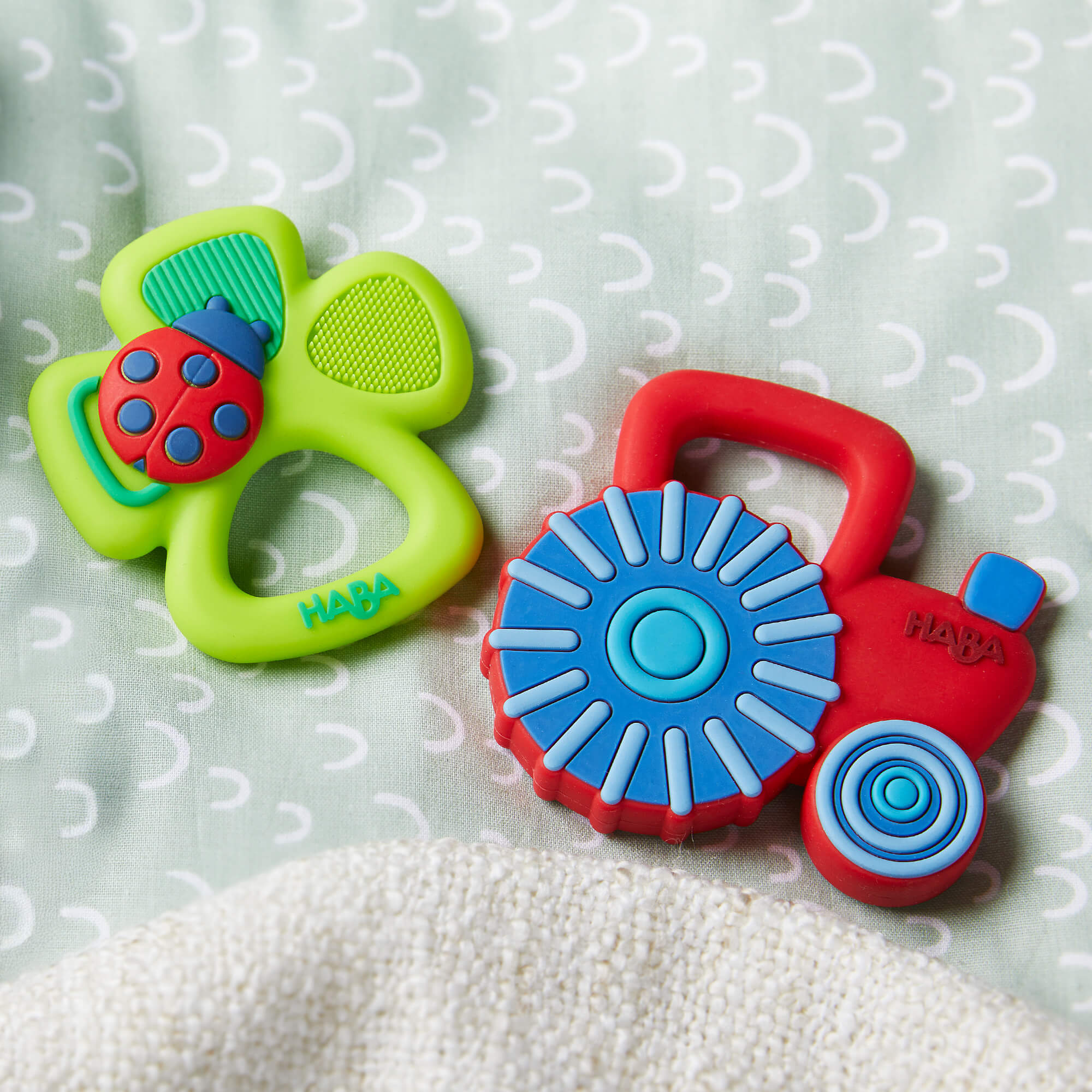 Shamrock Silicone Teether Grasping Toy for Teething Babies