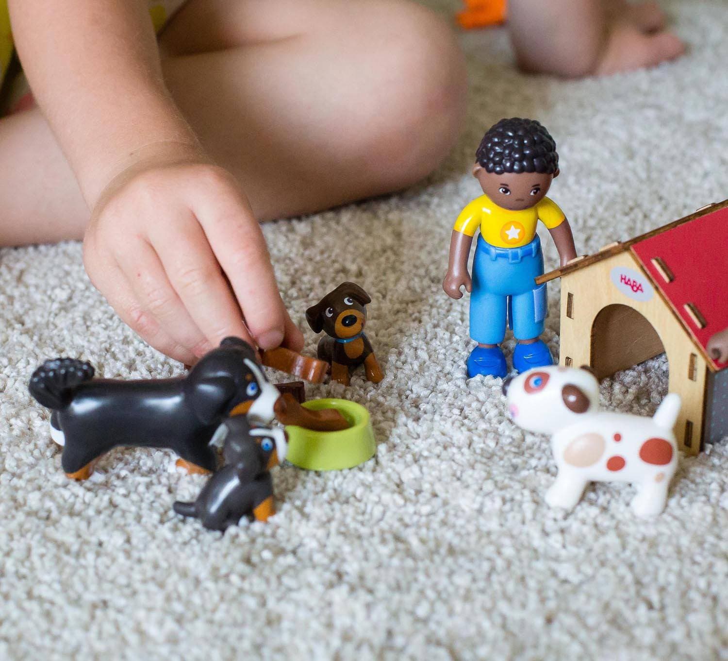 Little Friends Dog Lucky Figure with Plywood Doghouse and Wooden Bones