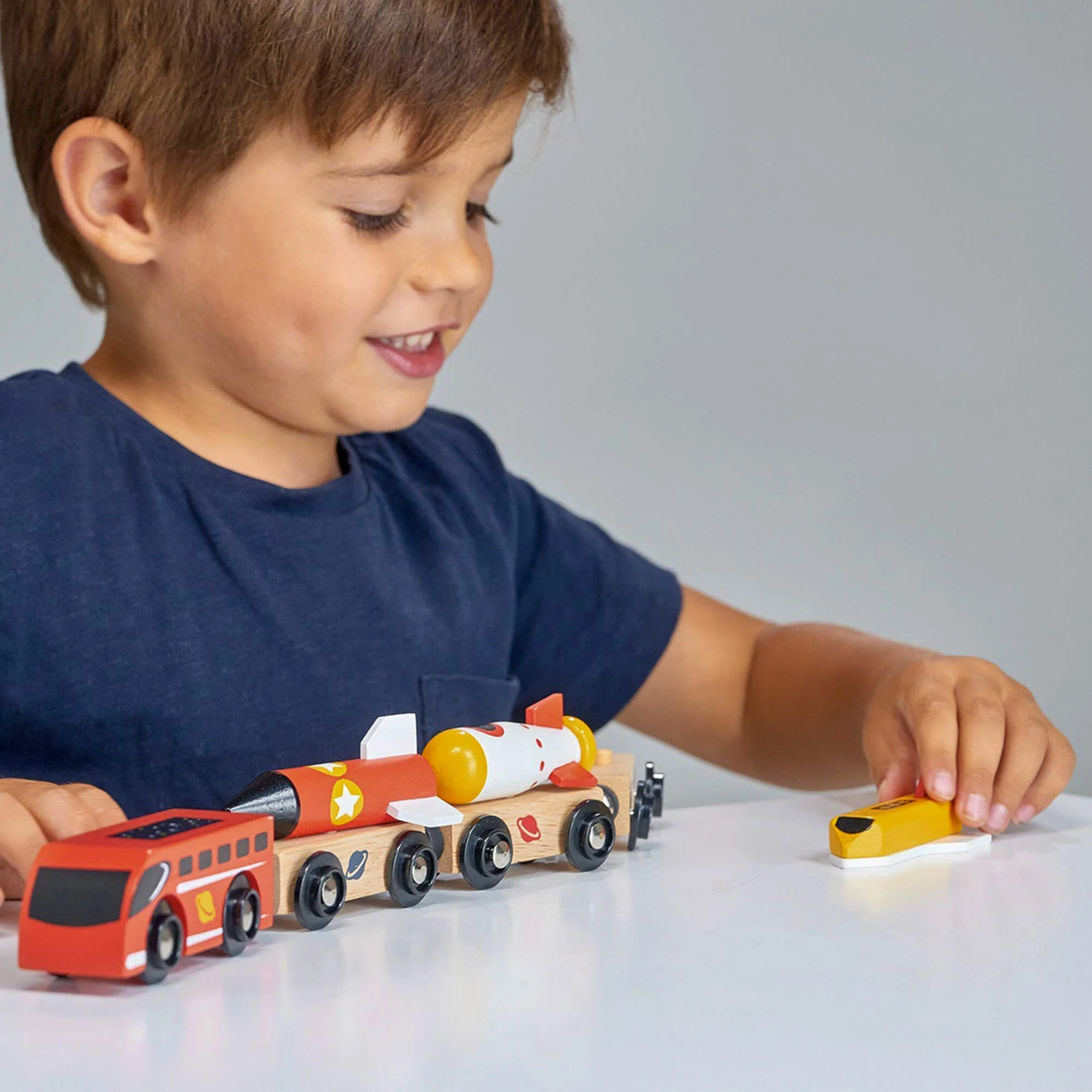 Mentari Adventure Wooden Trains Bundle with Space, Cargo and Dinosaur Trains