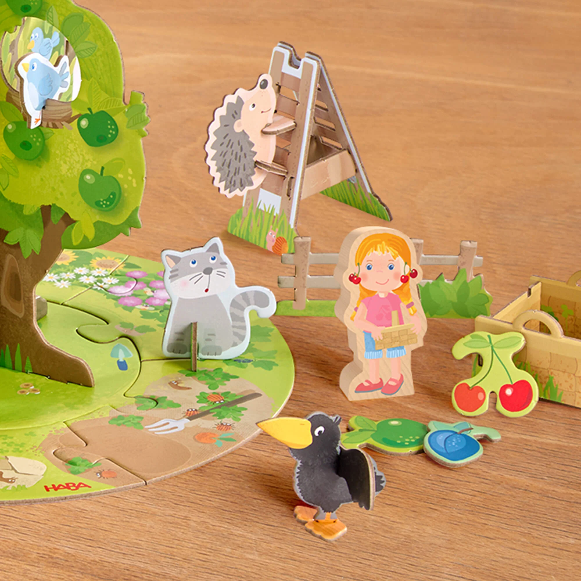 3D Puzzle Play World Orchard with Theo the Raven Wooden Figures