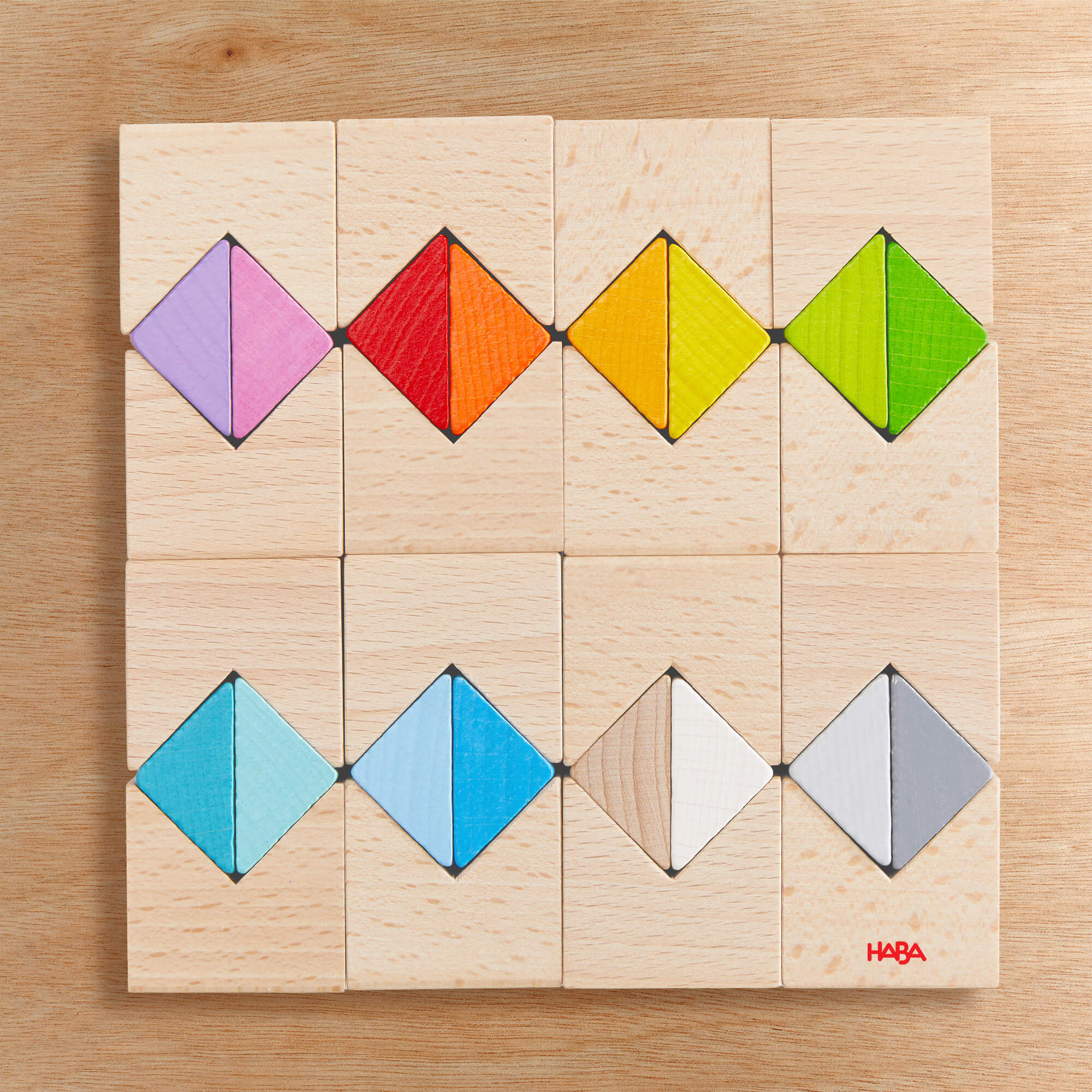 Colorful Triangle Wooden Block Game with 32 Blocks and Pattern Cards