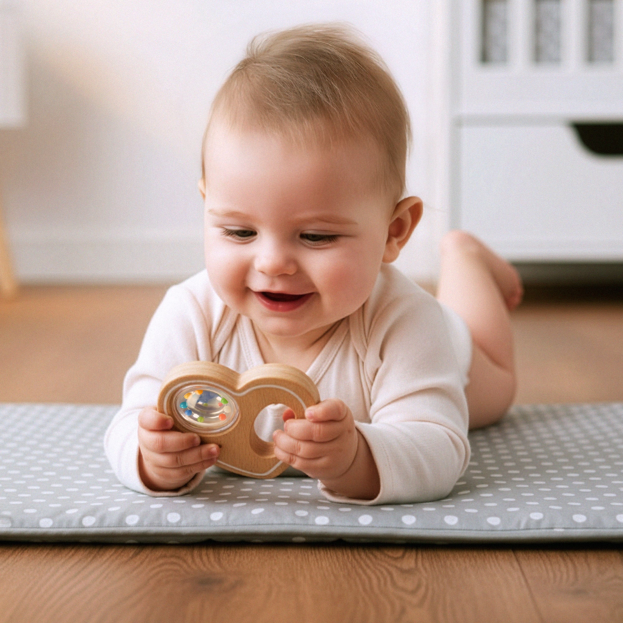 Wooden Heart Rattle and Grasping Toy for Babies
