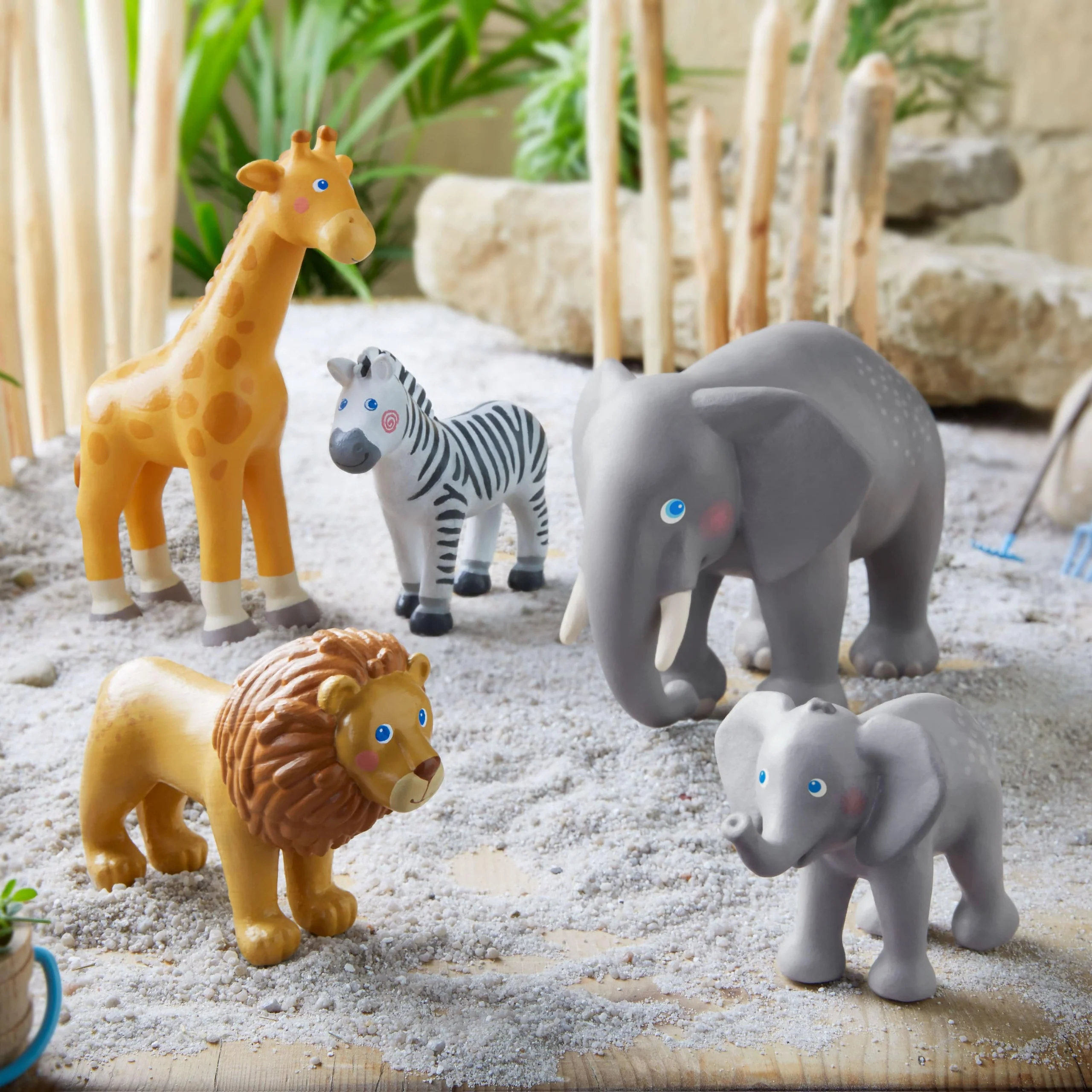 HABA Little Friends 大象摆件，站高 4 ½ 英寸