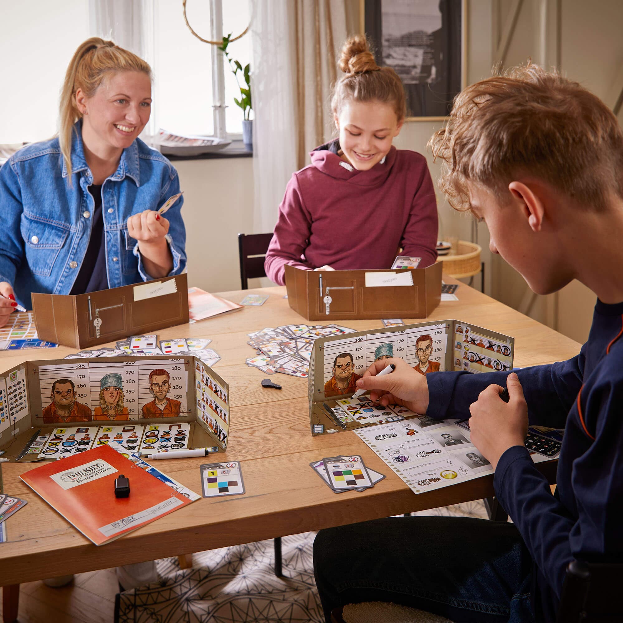 The Key Escape from Strongwall Prison Deduction Game