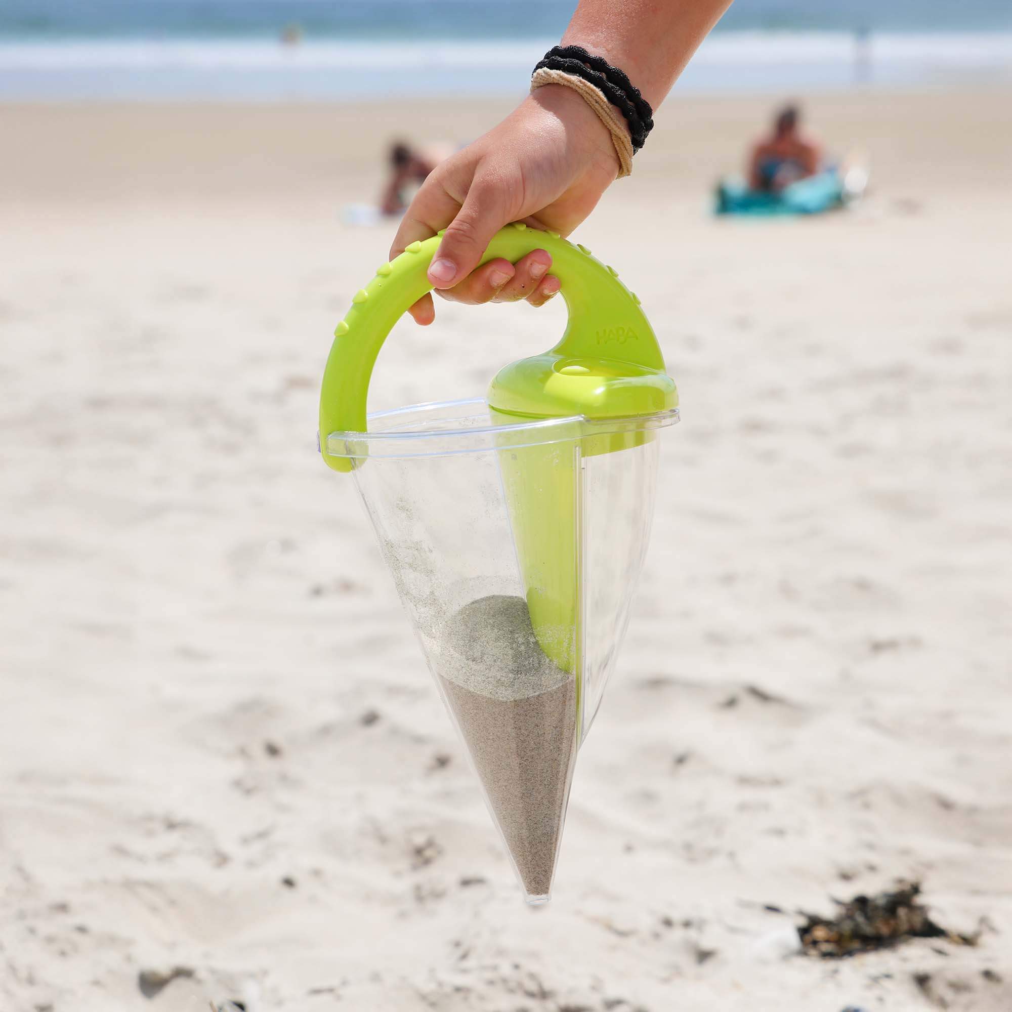 Spilling Funnel Sand and Water Mixing Toy